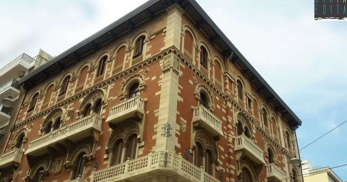 I palazzi in stile eclettico: �Ruppero la monotonia del centro di Bari�